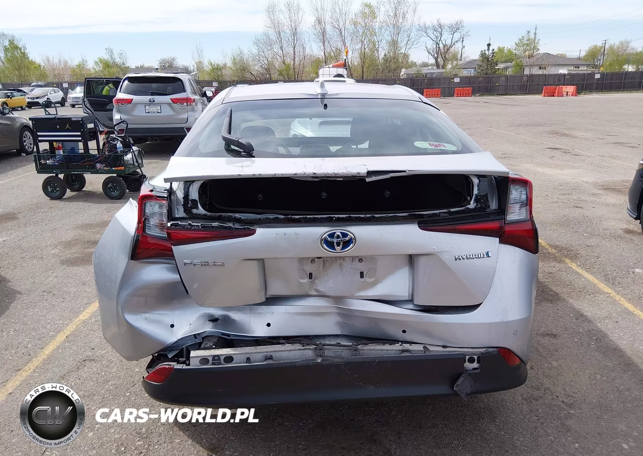 2022 Toyota Prius Le VIN:JTDKAMFU4N3166258 - 17