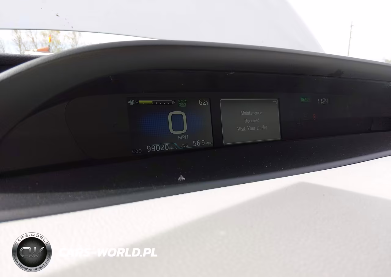 2022 Toyota Prius Le VIN:JTDKAMFU4N3166258 - 7