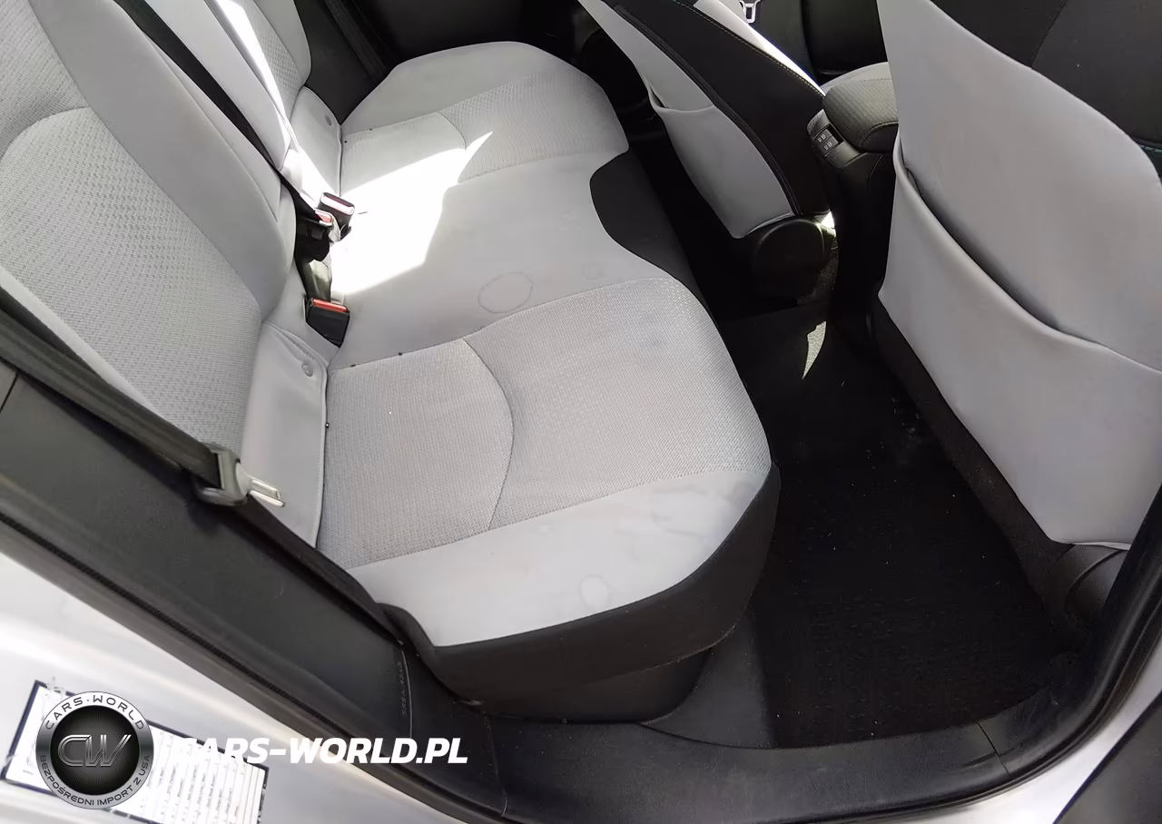 2022 Toyota Prius Le VIN:JTDKAMFU4N3166258 - 8