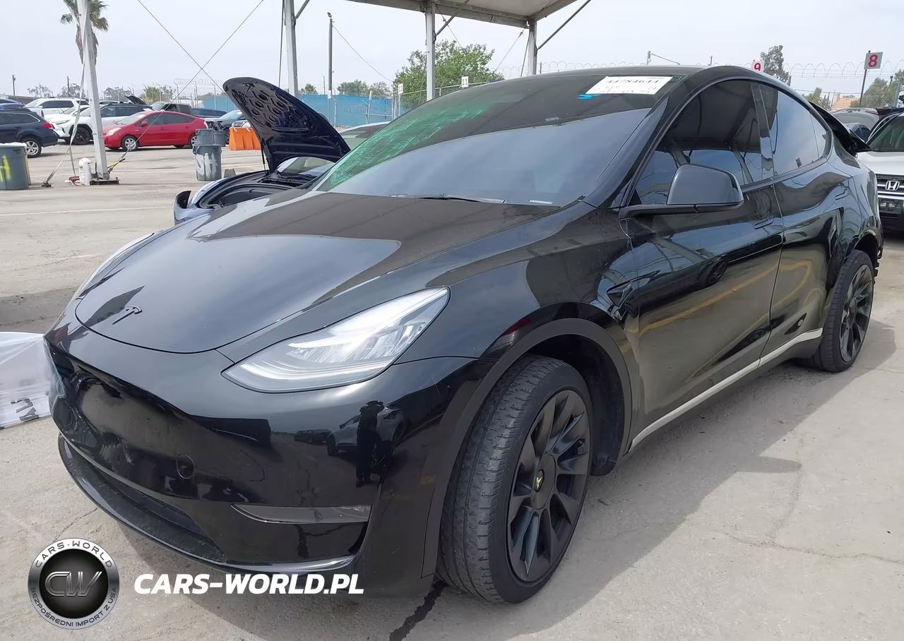 2023 Tesla Model Y Awd-Long Range Dual Motor All-Wheel Drive VIN:7SAYGDEE2PA105239 - 2