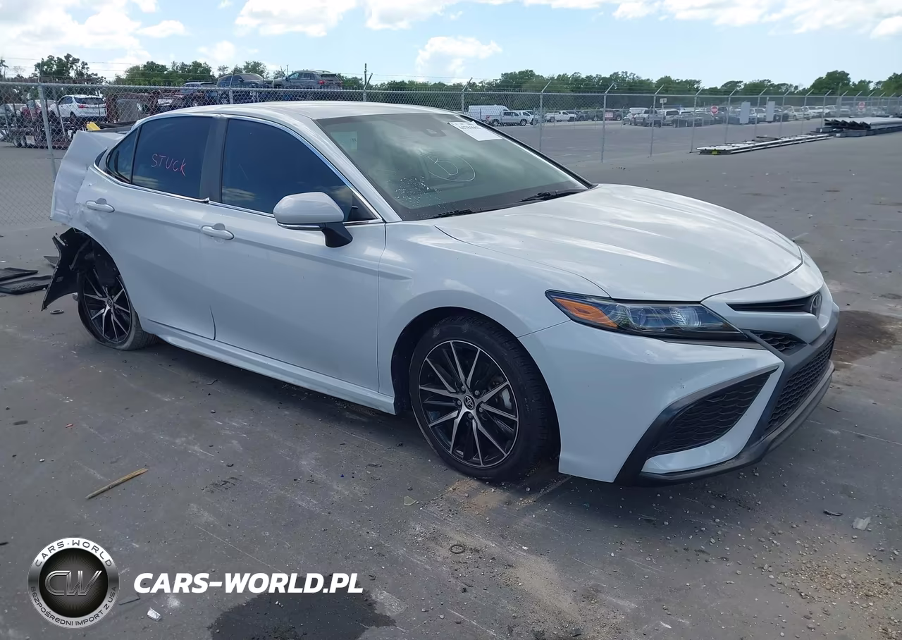 2023 Toyota Camry Se