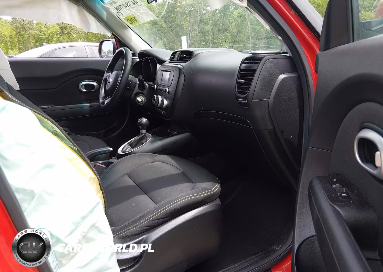 2016 Kia Soul + VIN:KNDJP3A54G7833684 - 5