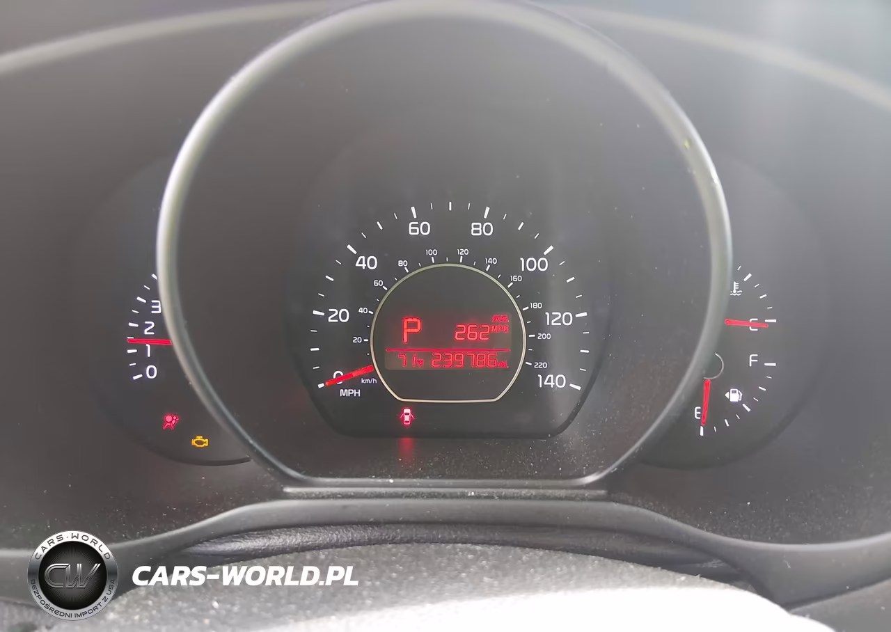 2016 Kia Soul + VIN:KNDJP3A54G7833684 - 7