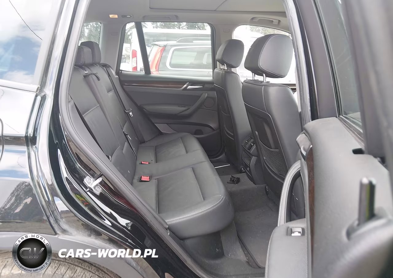 2017 BMW X3 xDrive28I VIN:5UXWX9C3XH0T24227 - 8