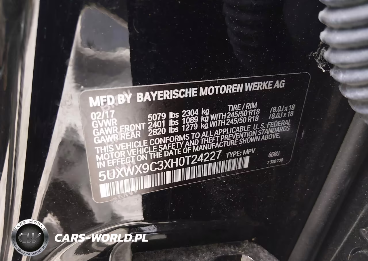 2017 BMW X3 xDrive28I VIN:5UXWX9C3XH0T24227 - 9