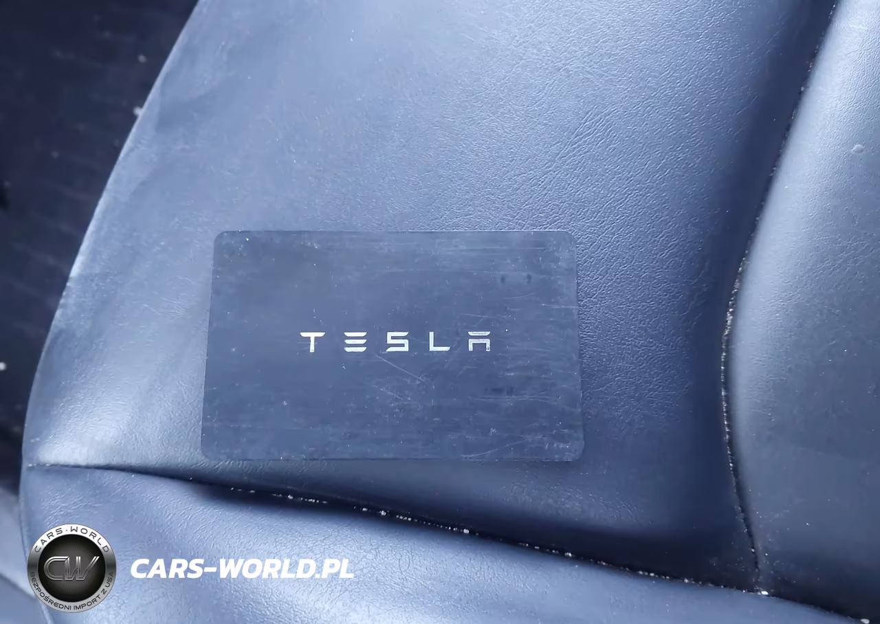 2023 Tesla Model Y Awd-Long Range Dual Motor All-Wheel Drive VIN:7SAYGAEE6PF612288 - 11