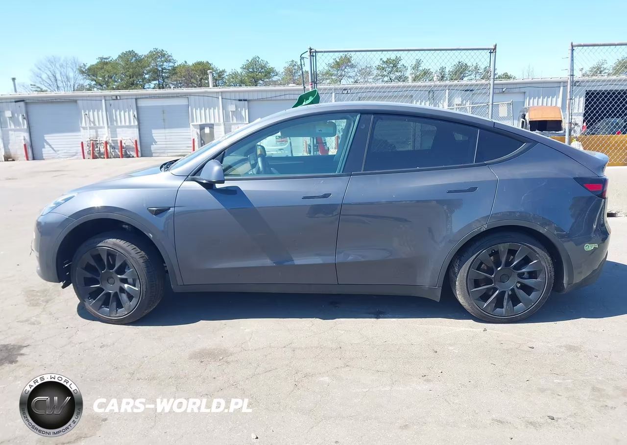 2023 Tesla Model Y Awd-Long Range Dual Motor All-Wheel Drive VIN:7SAYGAEE6PF612288 - 14