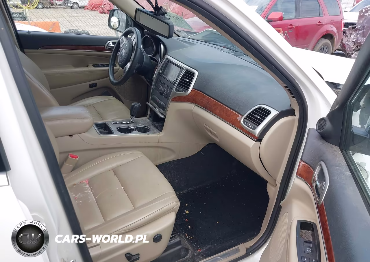 2012 Jeep Grand Cherokee Limited VIN:1C4RJEBG1CC211173 - 5