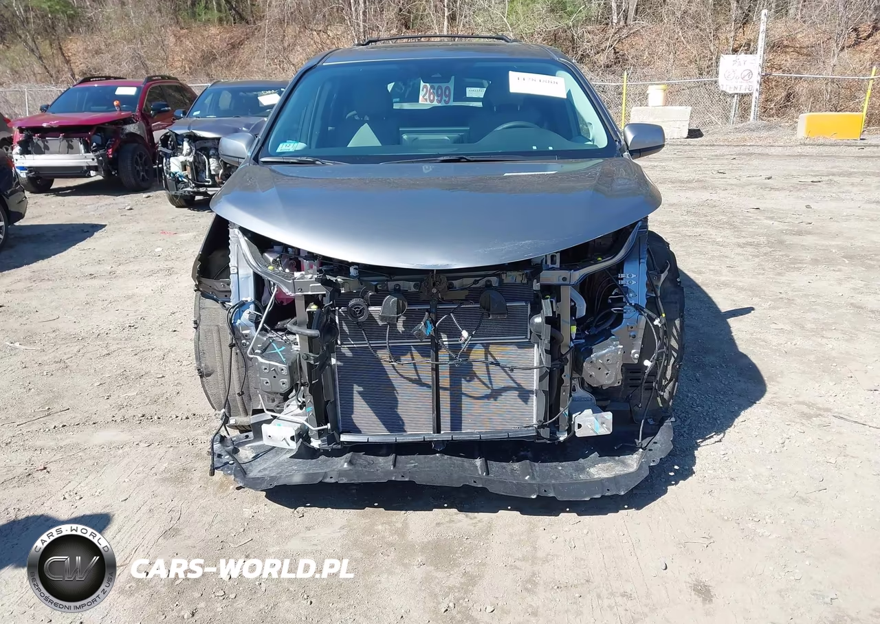 2026 Toyota Sienna Xle VIN:5TDYSKFC7TS228458 - 13
