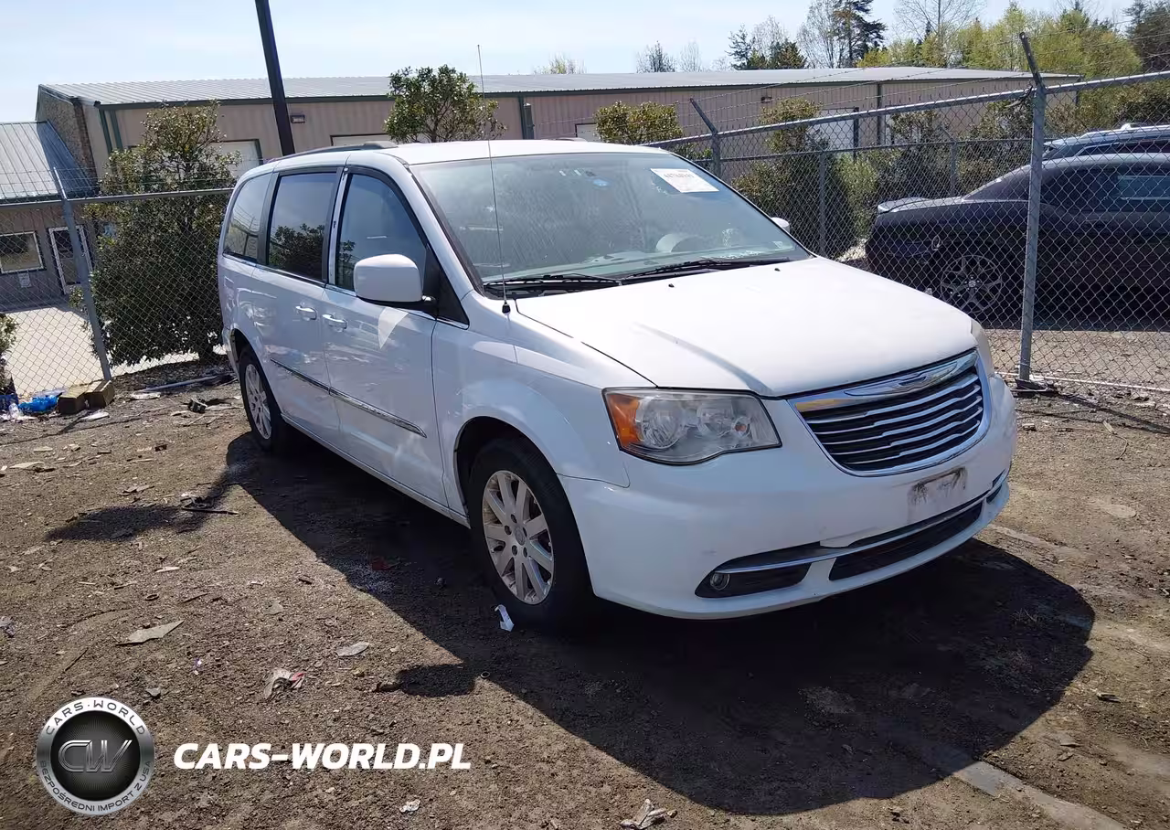2014 Chrysler Town & Country Touring