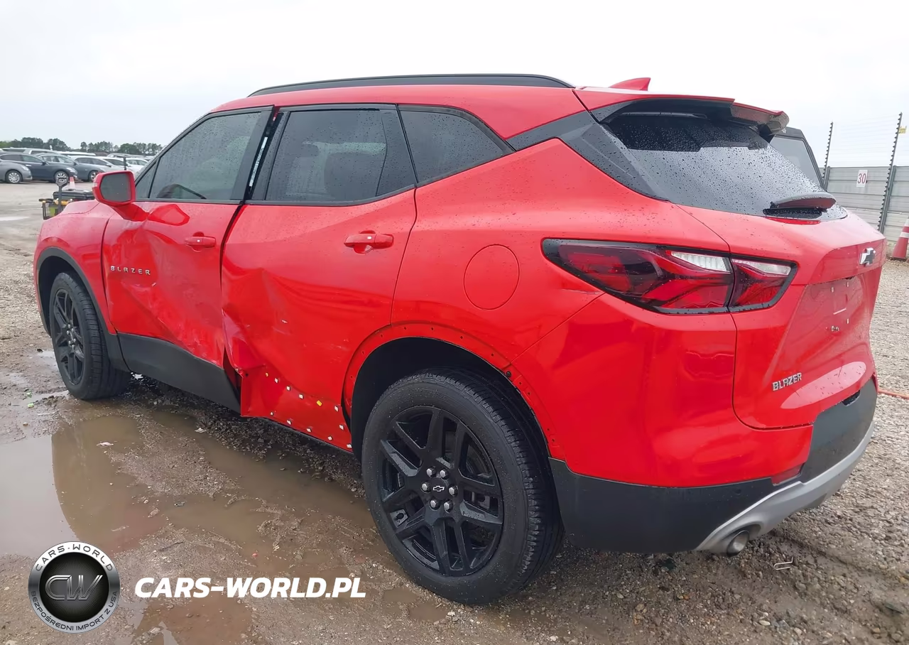2019 Chevrolet Blazer VIN:3GNKBCRS5KS702584 - 3