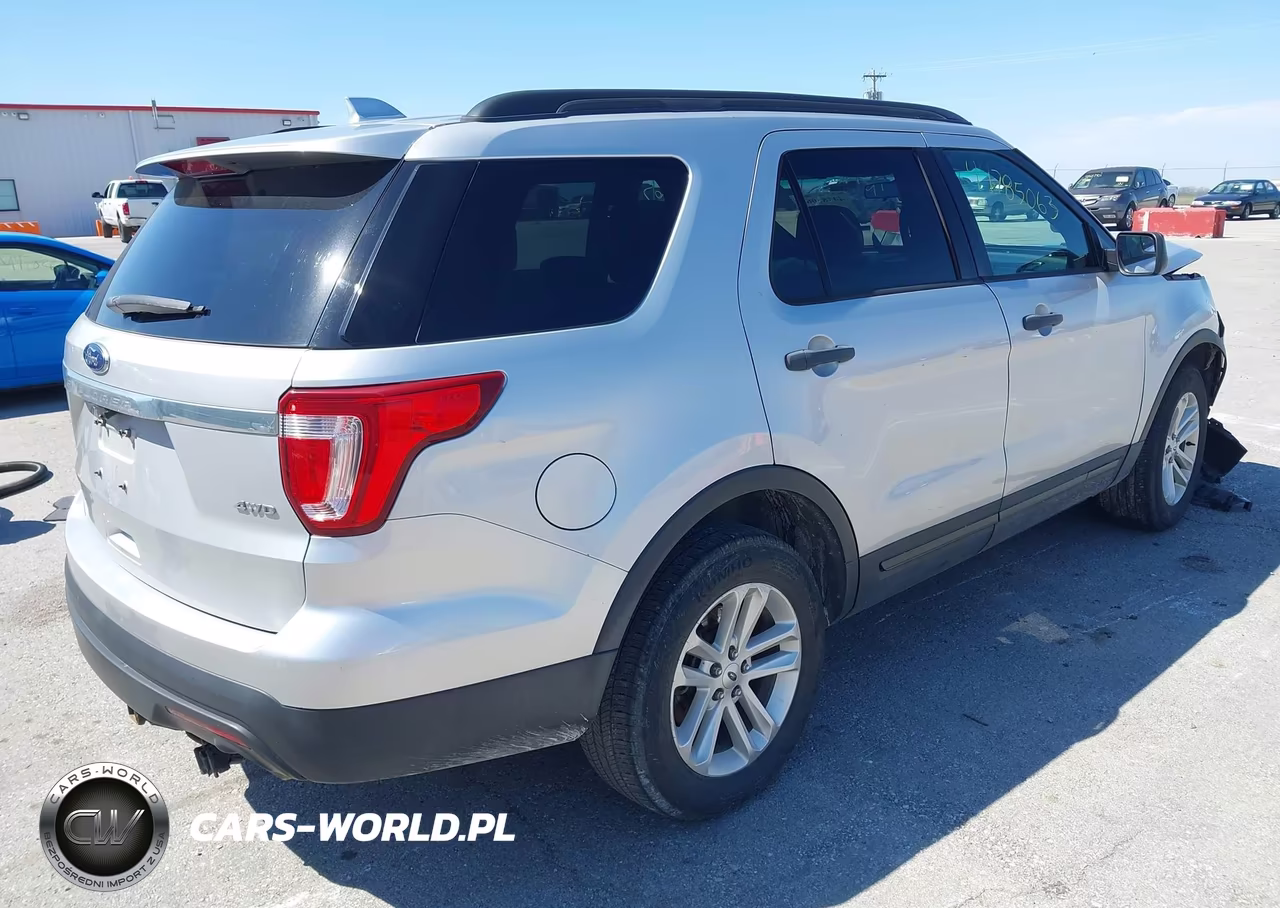 2017 Ford Explorer VIN:1FM5K8B89HGA37693 - 4