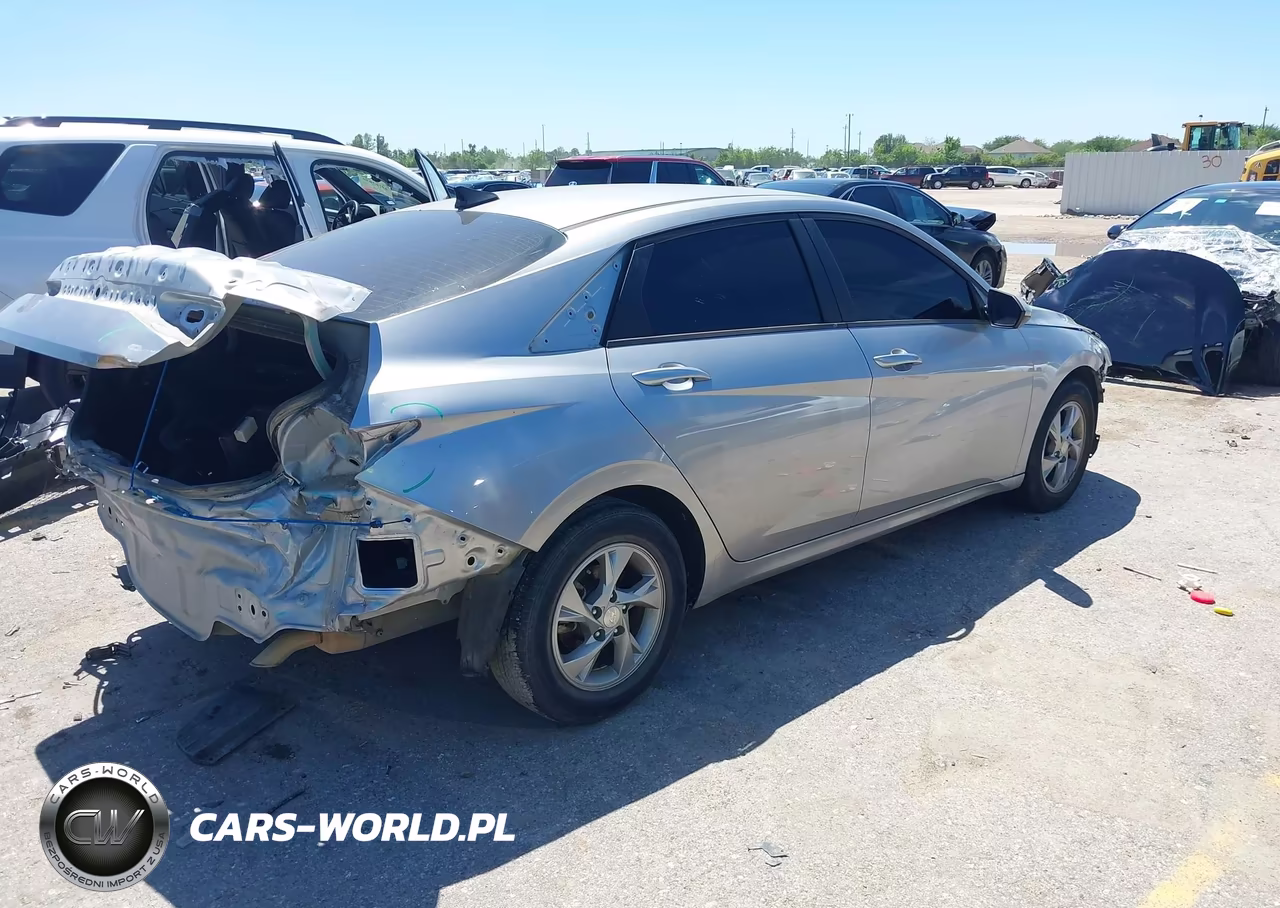 2021 Hyundai Elantra Se VIN:5NPLL4AG7MH052354 - 4