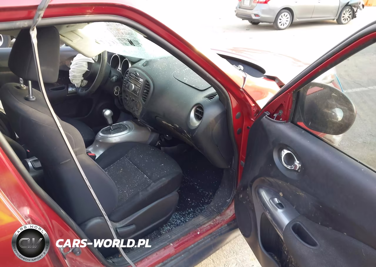 2011 Nissan Juke S VIN:JN8AF5MV2BT014445 - 5