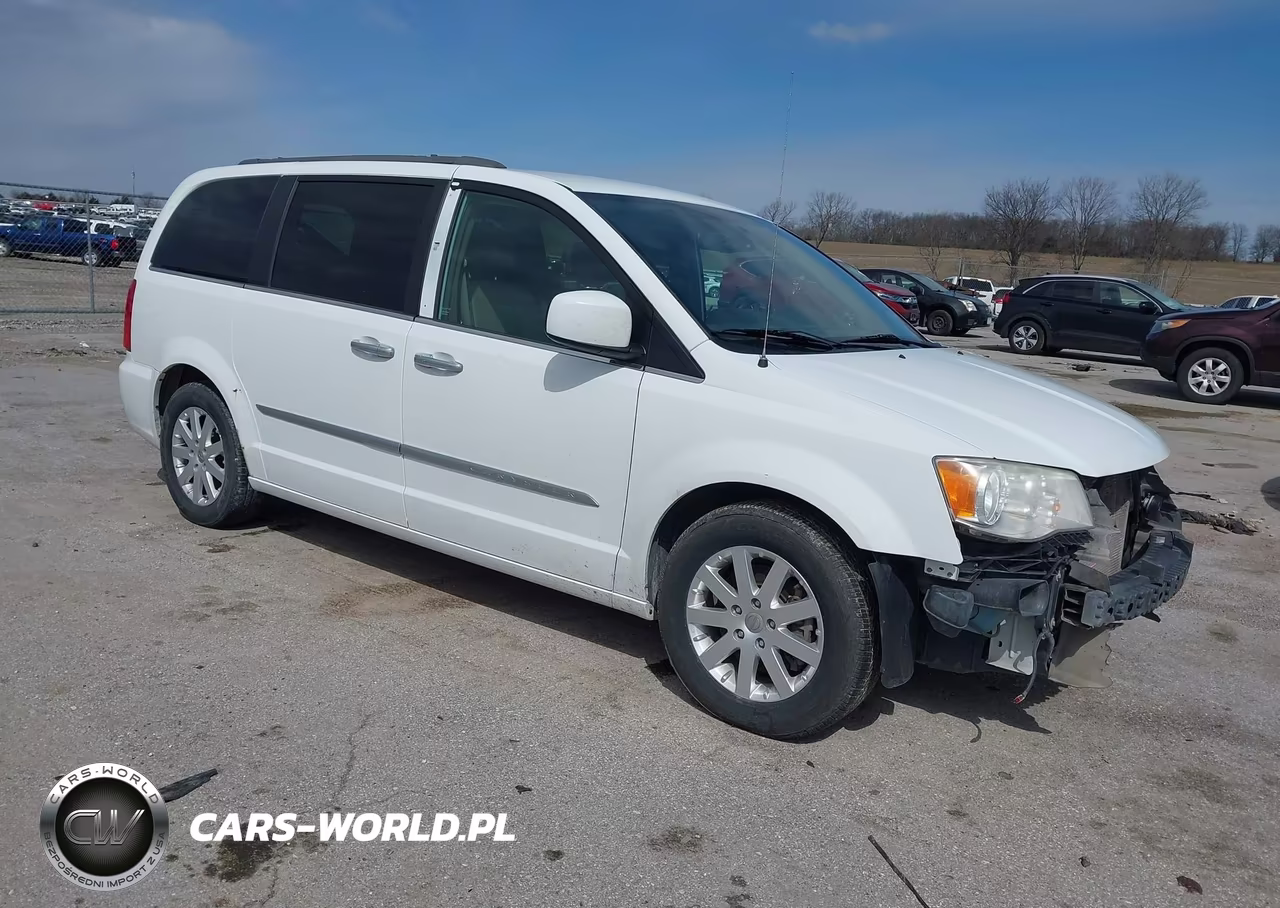 2014 Chrysler Town & Country Touring