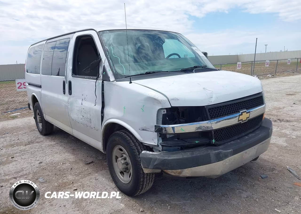2014 Chevrolet Express 3500 Lt