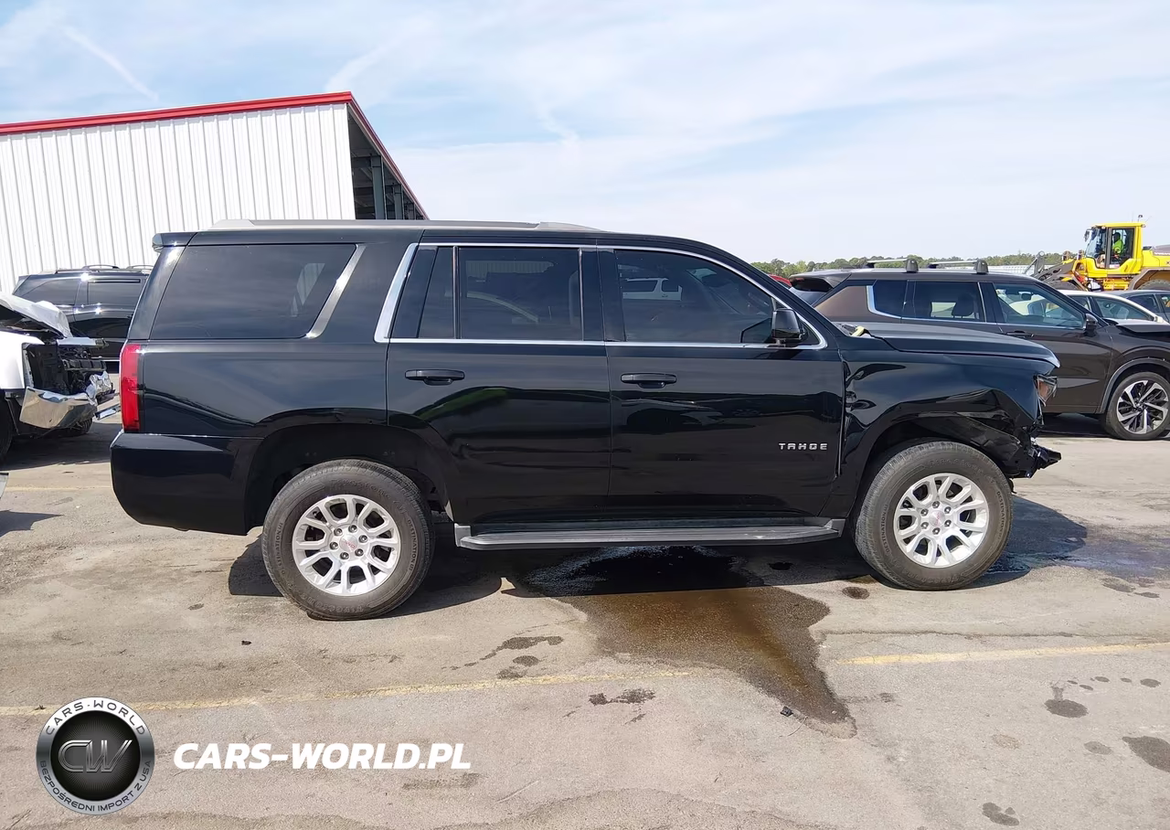 2017 Chevrolet Tahoe Ls VIN:1GNSCAKC2HR258614 - 14