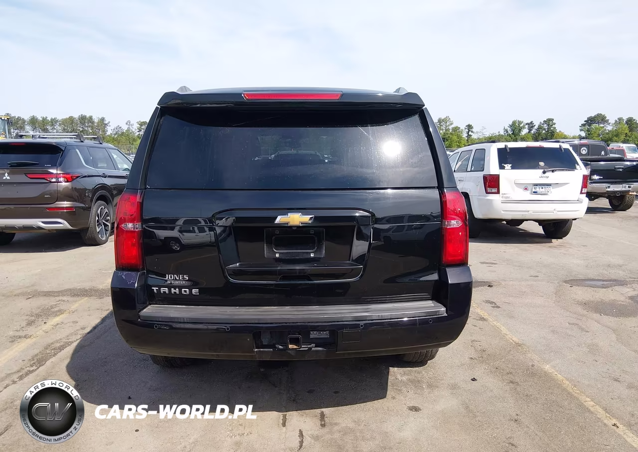 2017 Chevrolet Tahoe Ls VIN:1GNSCAKC2HR258614 - 17