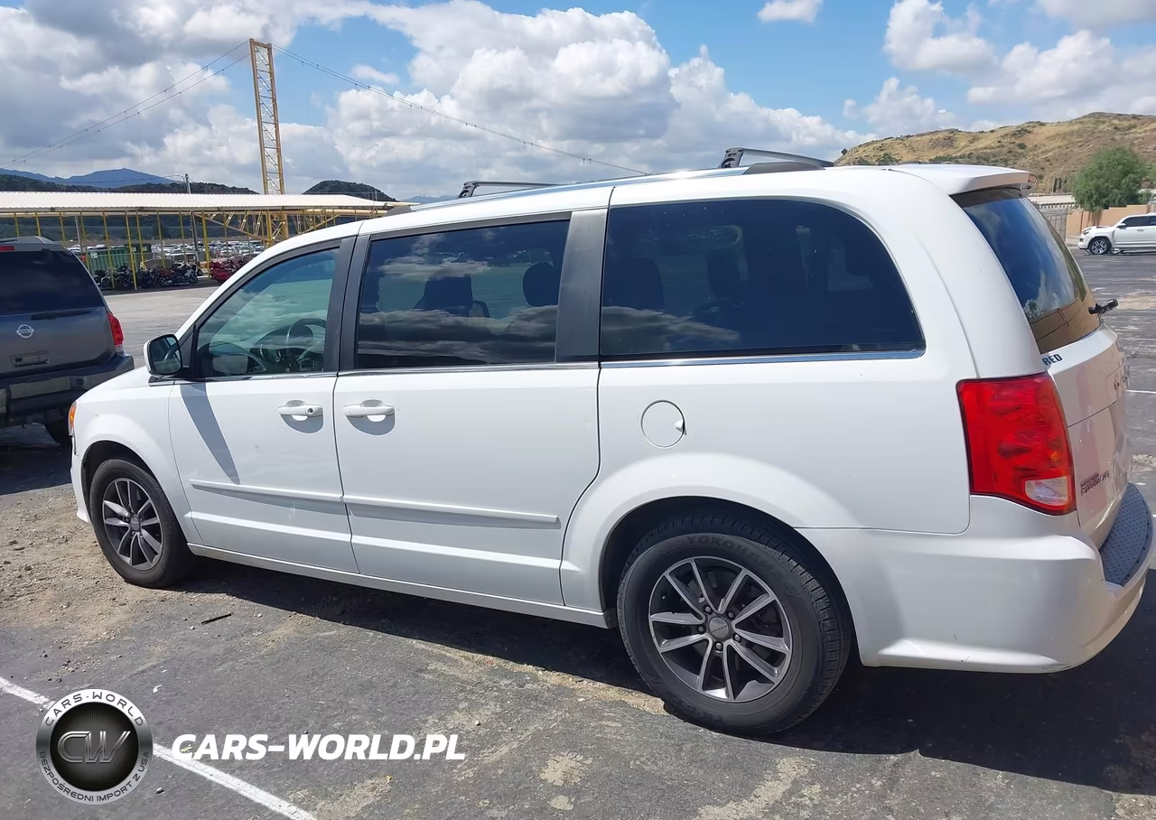 2017 Dodge Grand Caravan Sxt VIN:2C4RDGCG0HR700096 - 14