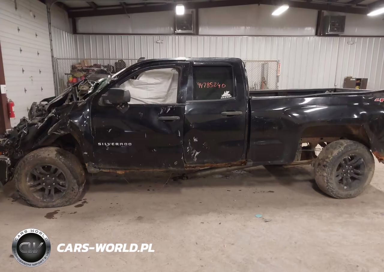 2014 Chevrolet Silverado 1500 1Lt VIN:1GCVKREC3EZ359353 - 14
