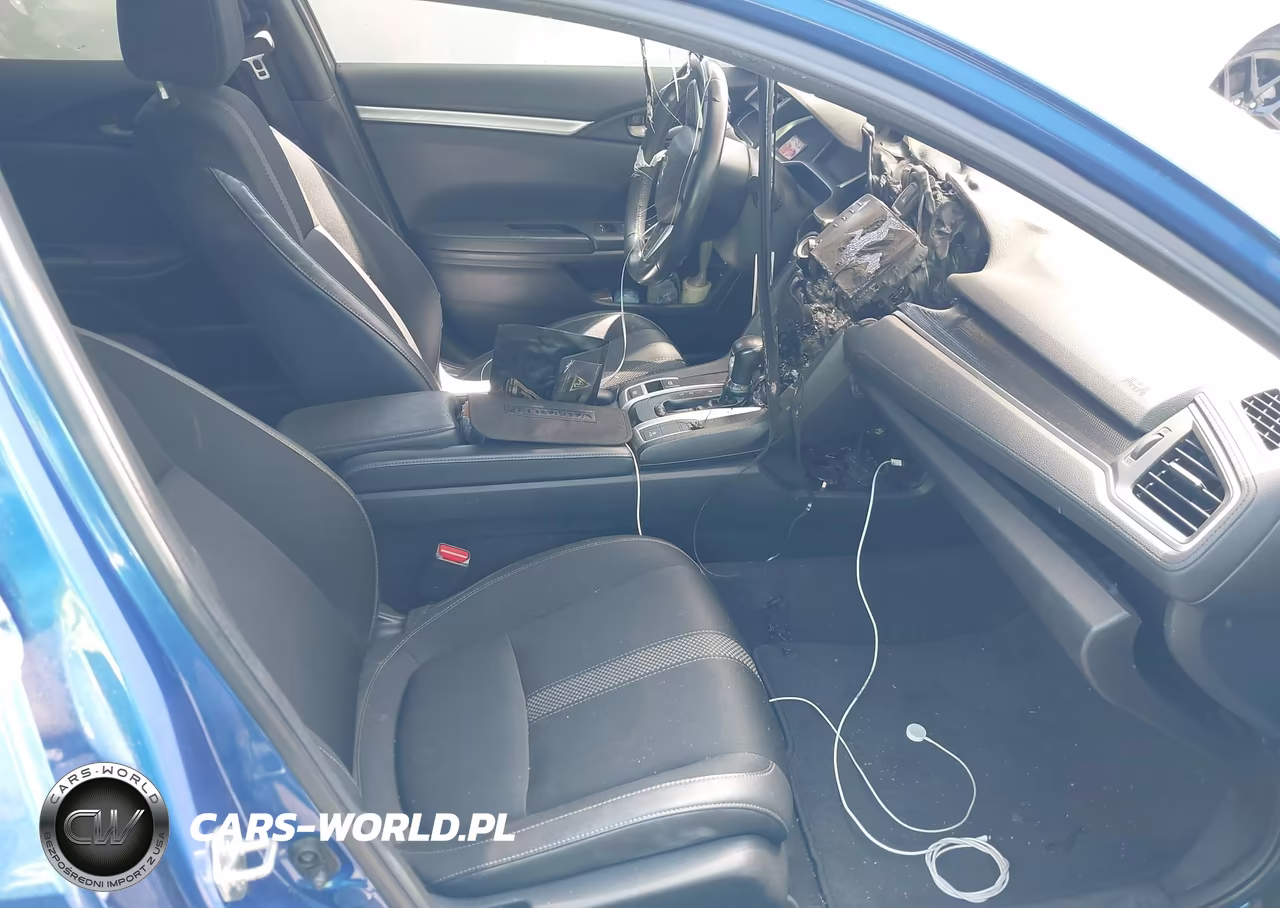 2019 Honda Civic Sport VIN:19XFC2F85KE212736 - 5