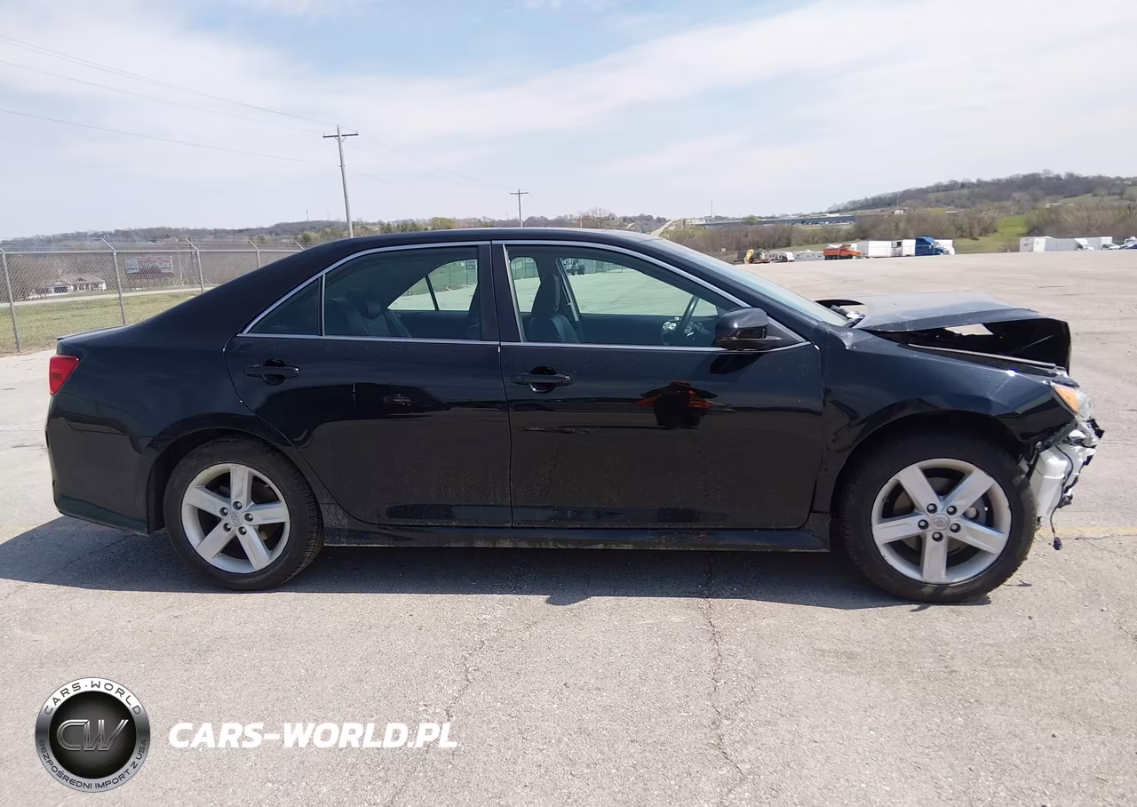 2013 Toyota Camry Se VIN:4T1BF1FK1DU704918 - 14