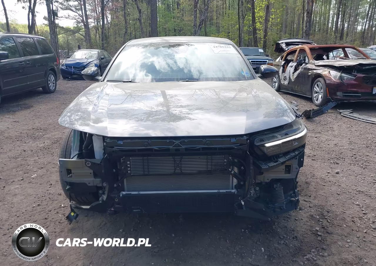2025 Honda Accord Hybrid Sport VIN:1HGCY2F57SA076916 - 13