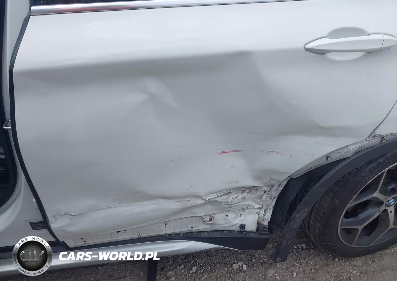 2018 BMW X1 Sdrive28I VIN:WBXHU7C35J5L07791 - 6