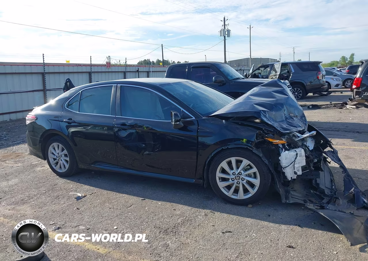 2023 Toyota Camry Le VIN:4T1R11AKXPU766066 - 13