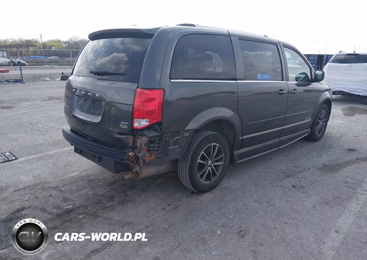 2017 Dodge Grand Caravan Sxt VIN:2C4RDGCG6HR685233 - 4