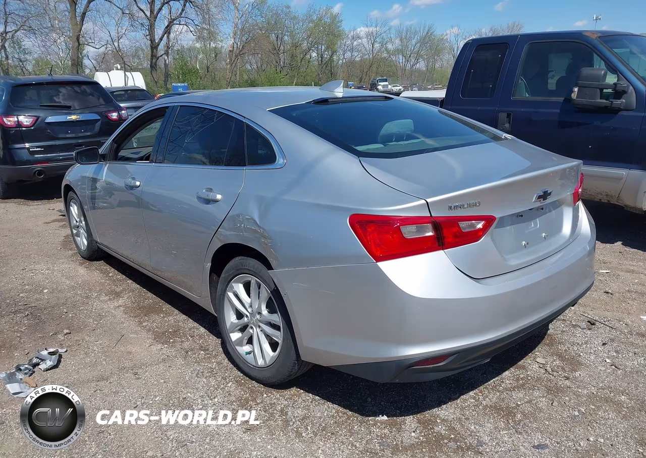 2018 Chevrolet Malibu Lt VIN:1G1ZD5ST1JF106030 - 3