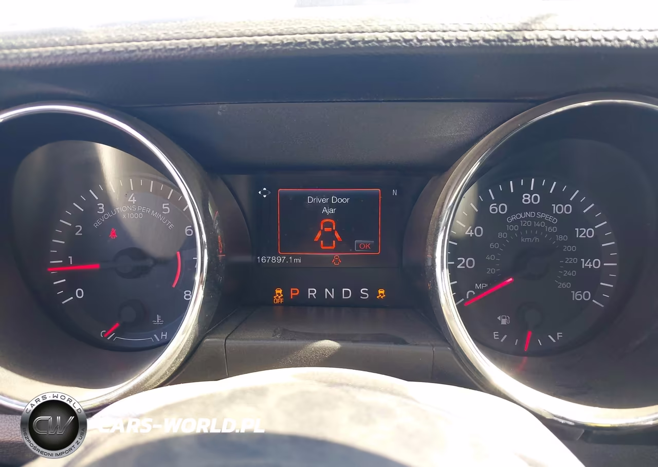 2017 Ford Mustang V6 VIN:1FATP8EM7H5266686 - 7