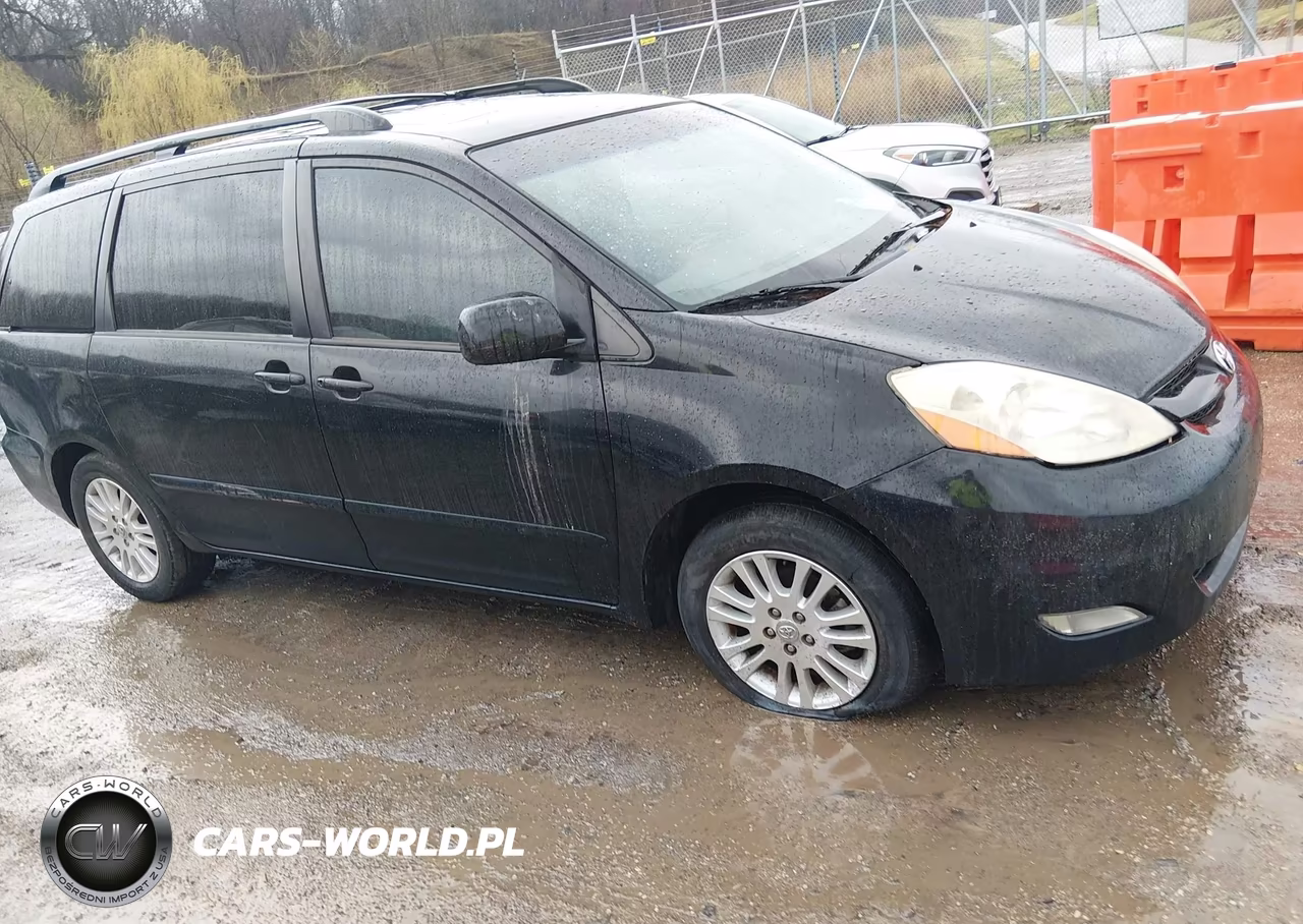 2010 Toyota Sienna Xle