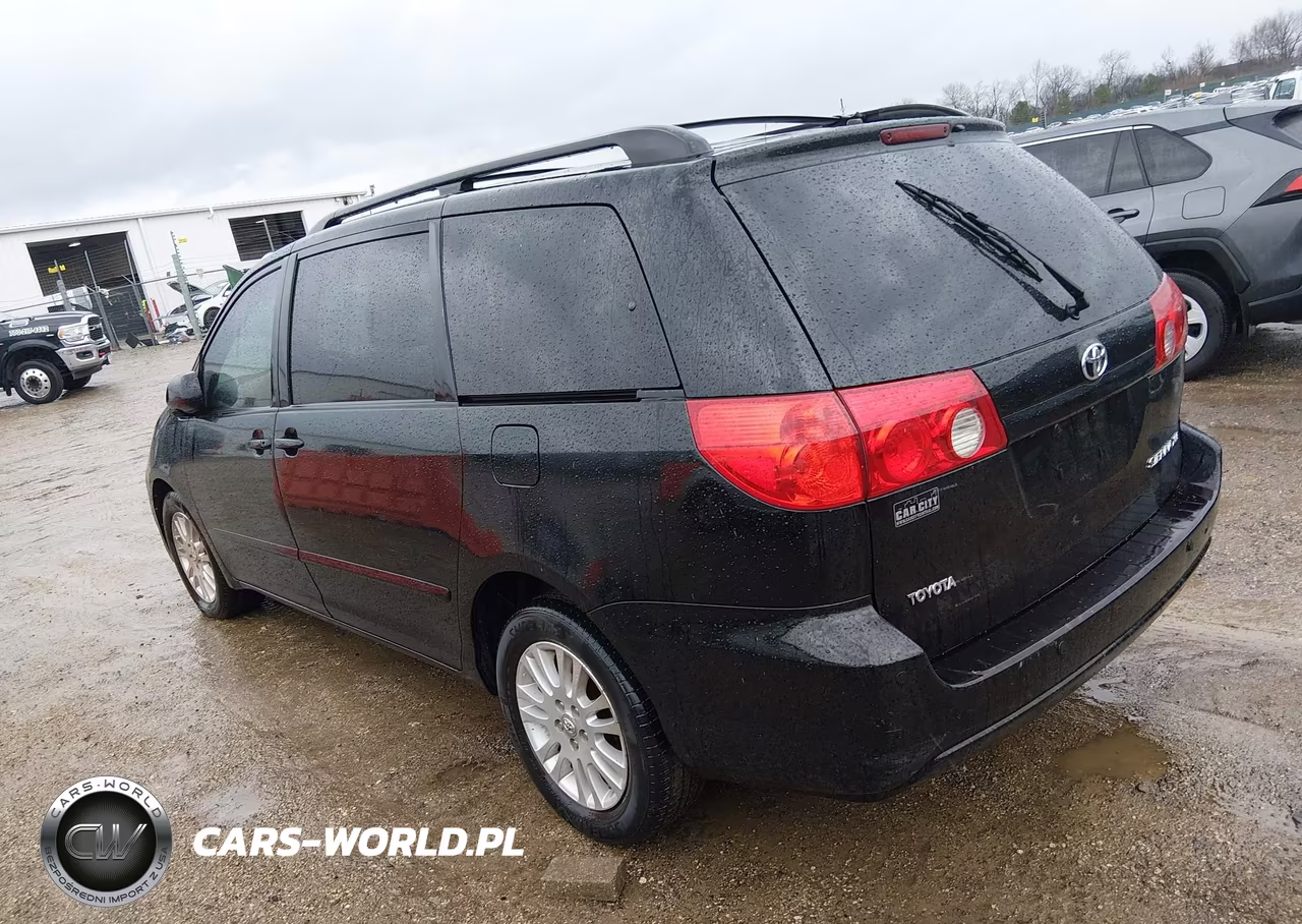 2010 Toyota Sienna Xle VIN:5TDYK4CCXAS295536 - 3