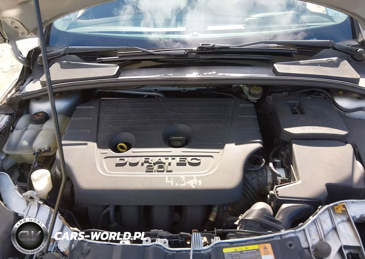 2012 Ford Focus Titanium VIN:1FAHP3J2XCL102169 - 10