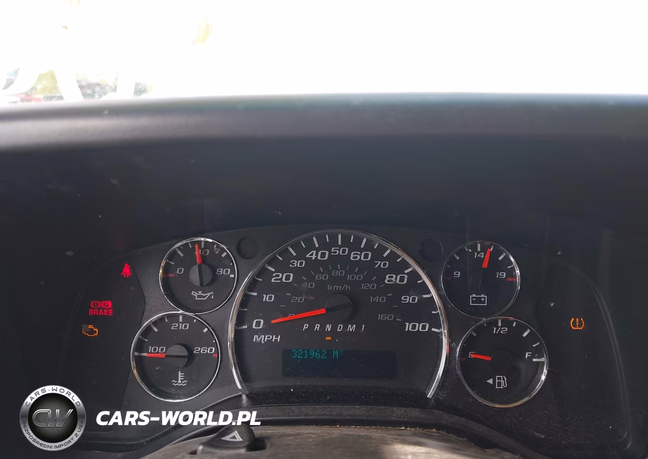 2018 Chevrolet Express 3500 Work Van VIN:1GCZGHFG3J1309981 - 7
