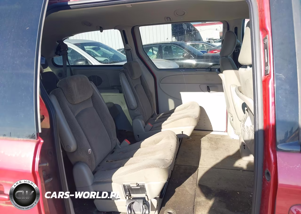 2005 Chrysler Town & Country Lx VIN:2C4GP44R35R543253 - 8