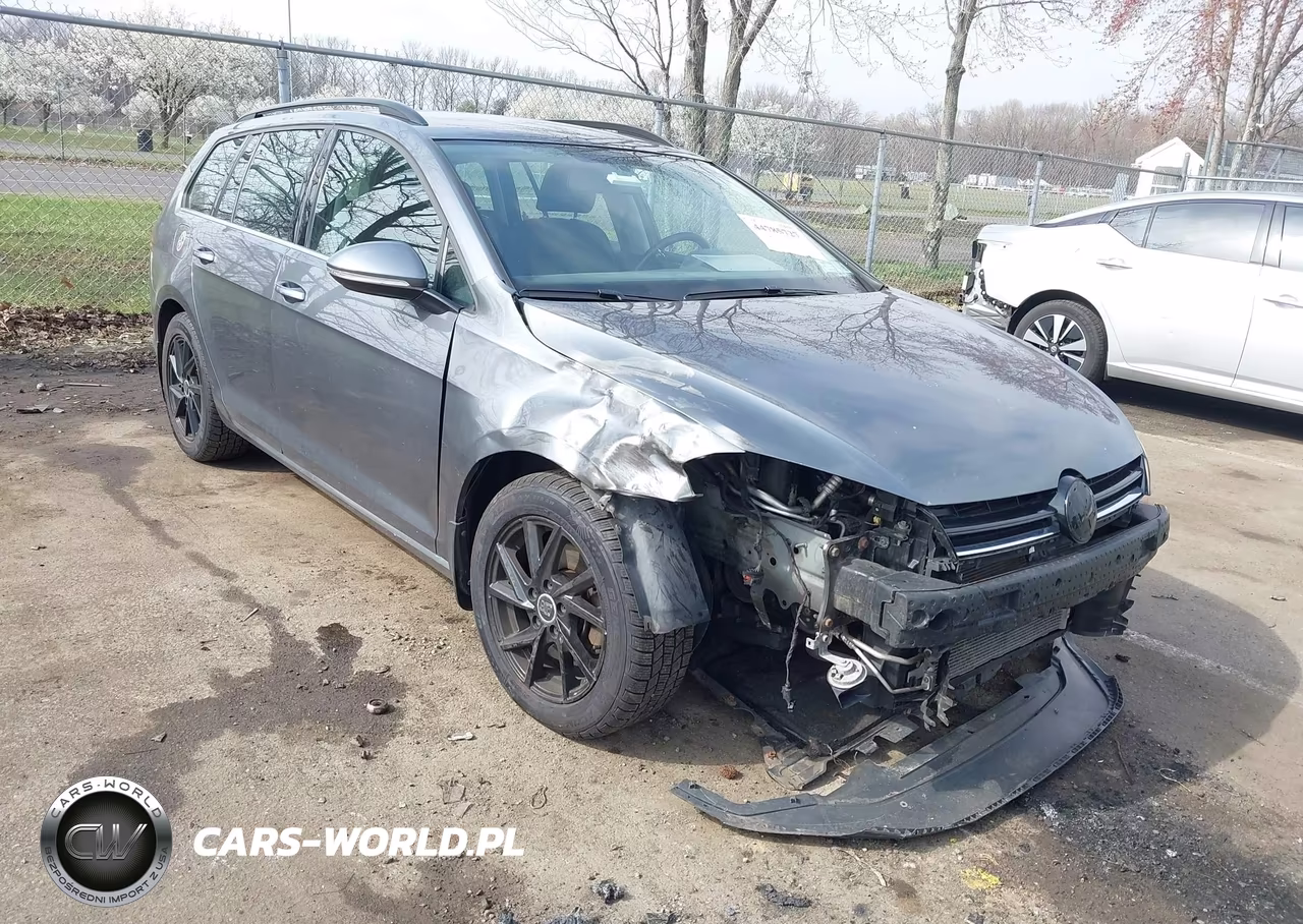 2015 Volkswagen Golf Sportwagen Tdi S 4-Door