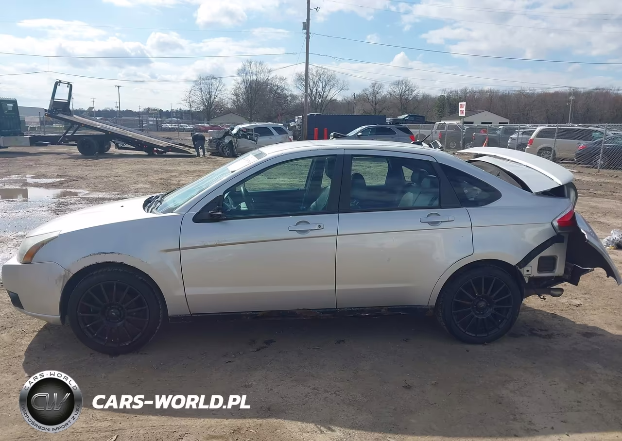 2010 Ford Focus Ses VIN:1FAHP3GN6AW168814 - 14
