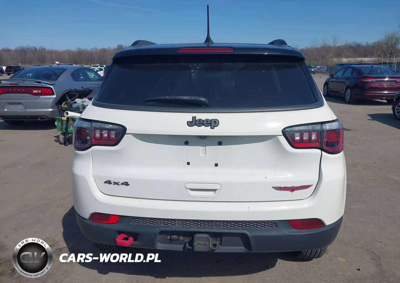 2018 Jeep Compass Trailhawk 4X4 VIN:3C4NJDDB4JT231624 - 17