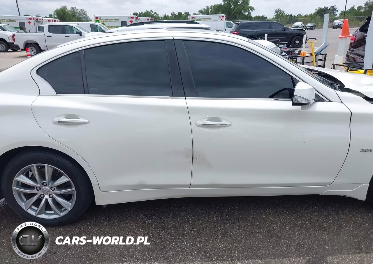 2017 Infiniti Q50 2.0T Premium VIN:JN1CV7AP4HM640562 - 13