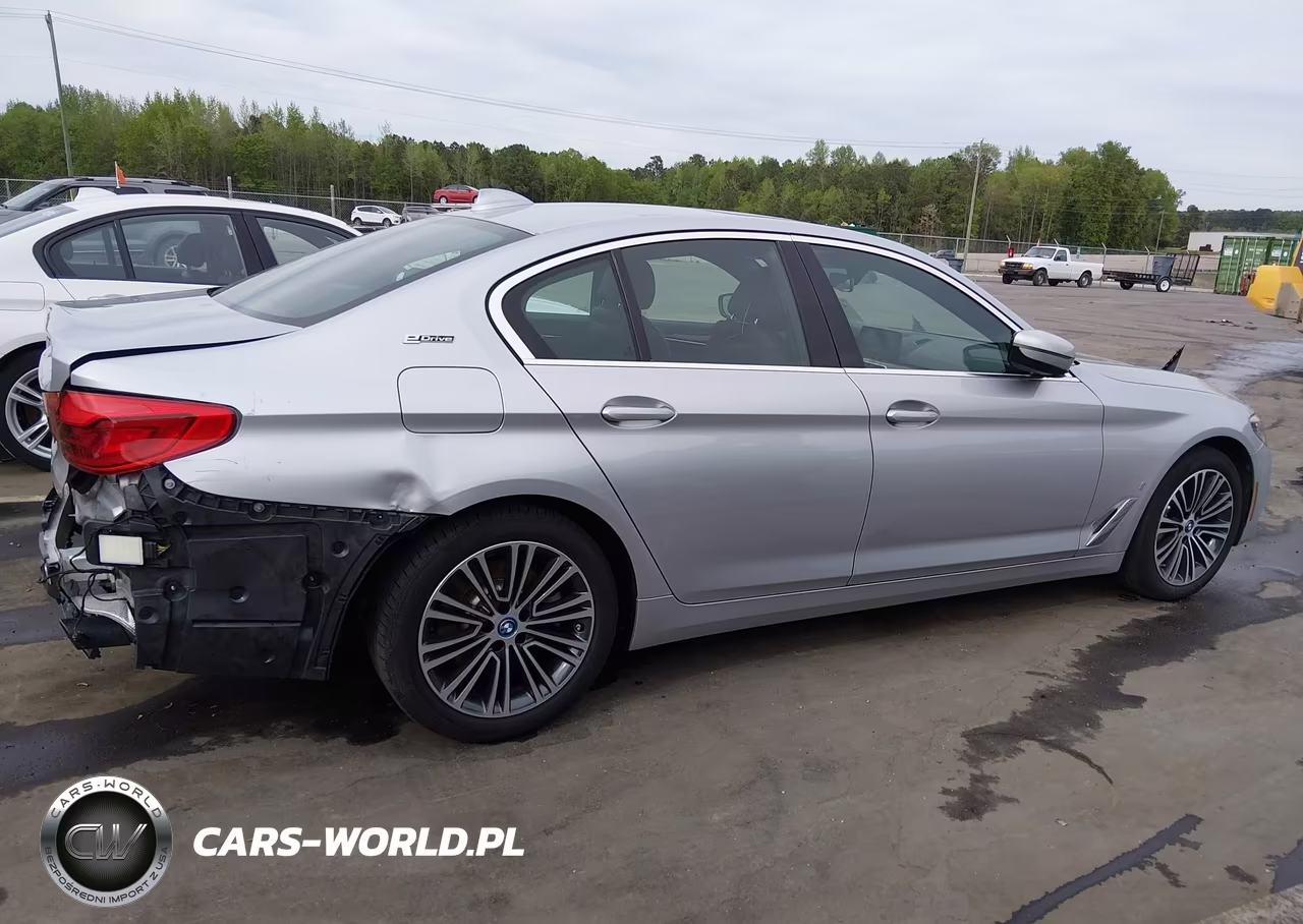 2019 BMW 530E xDrive Iperformance VIN:WBAJB1C5XKB376222 - 14