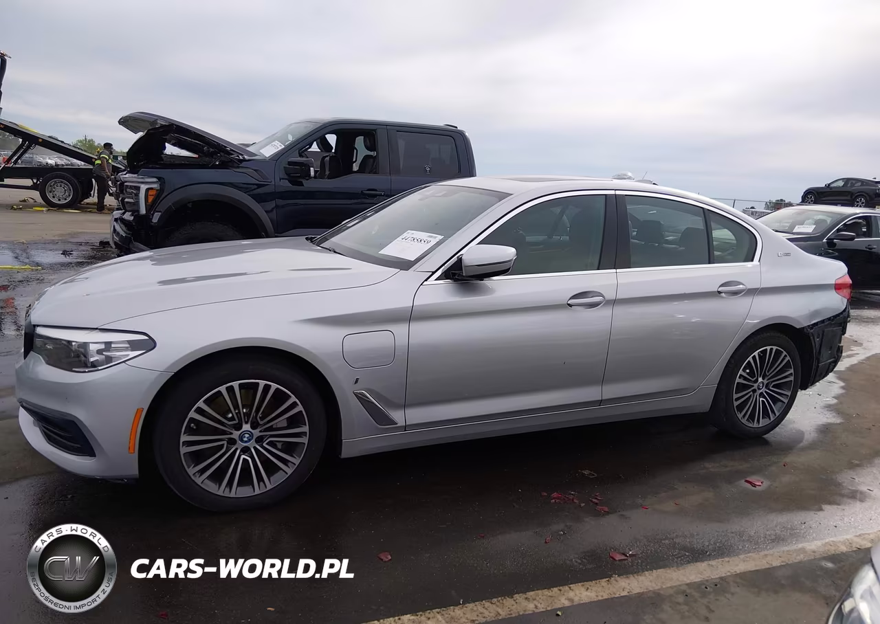 2019 BMW 530E xDrive Iperformance VIN:WBAJB1C5XKB376222 - 15
