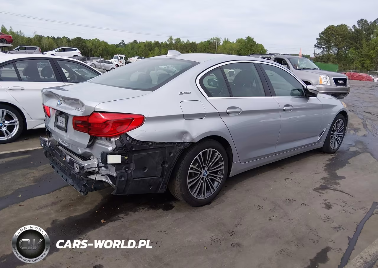 2019 BMW 530E xDrive Iperformance VIN:WBAJB1C5XKB376222 - 4