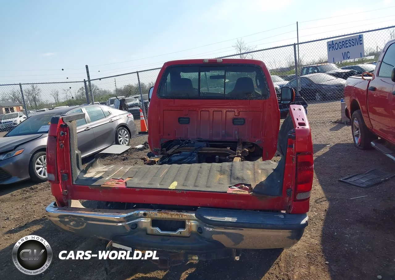 2005 Ford F-350 Xl-Xlt VIN:1FTWF31565EA60136 - 14