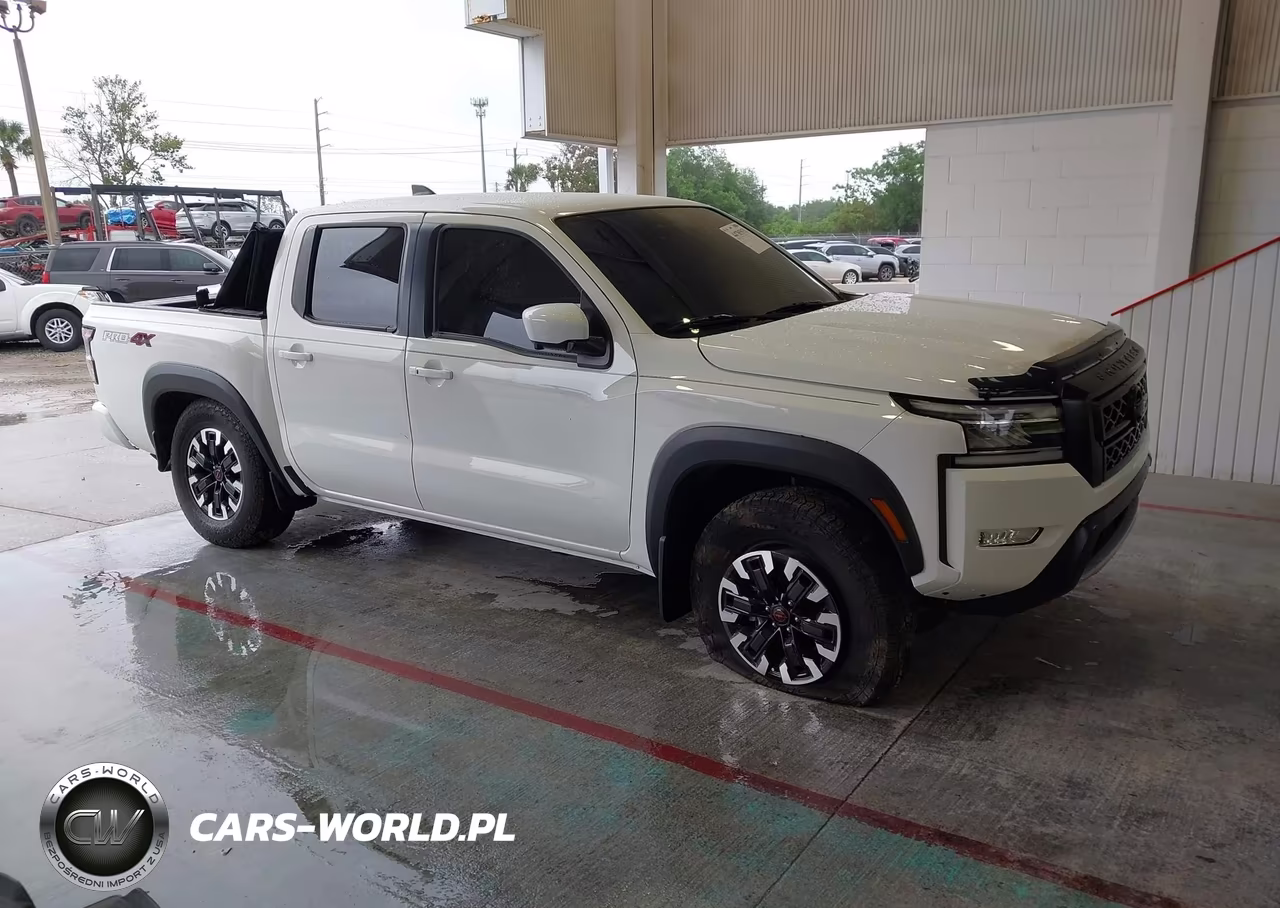 2024 Nissan Frontier Pro-4X 4X4