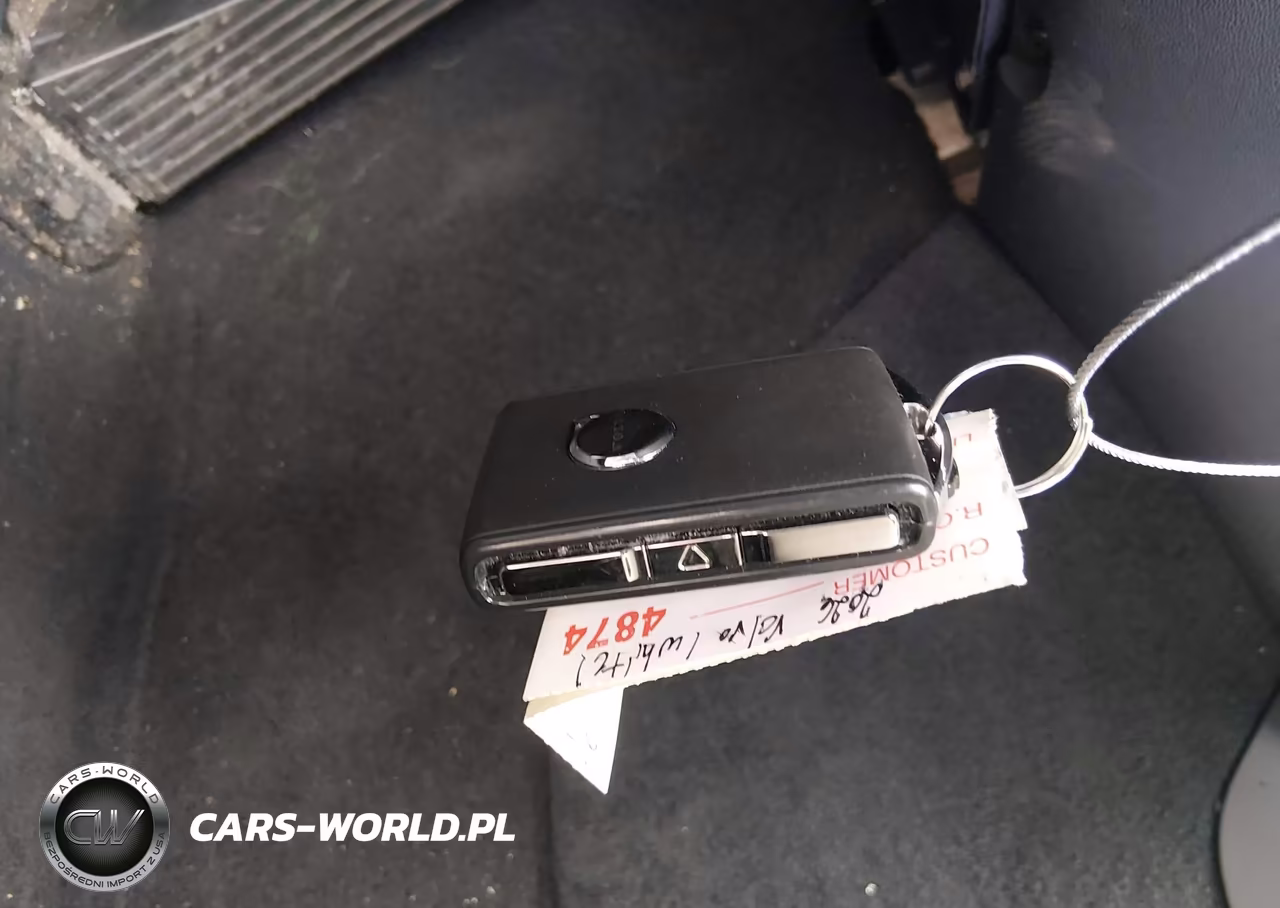 2026 Volvo Xc60 B5 Plus VIN:YV4M12RC6T1314979 - 11