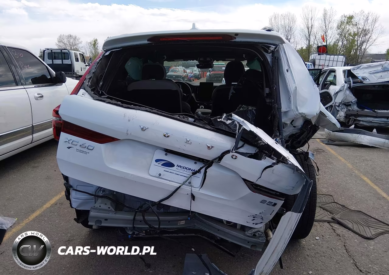 2026 Volvo Xc60 B5 Plus VIN:YV4M12RC6T1314979 - 17