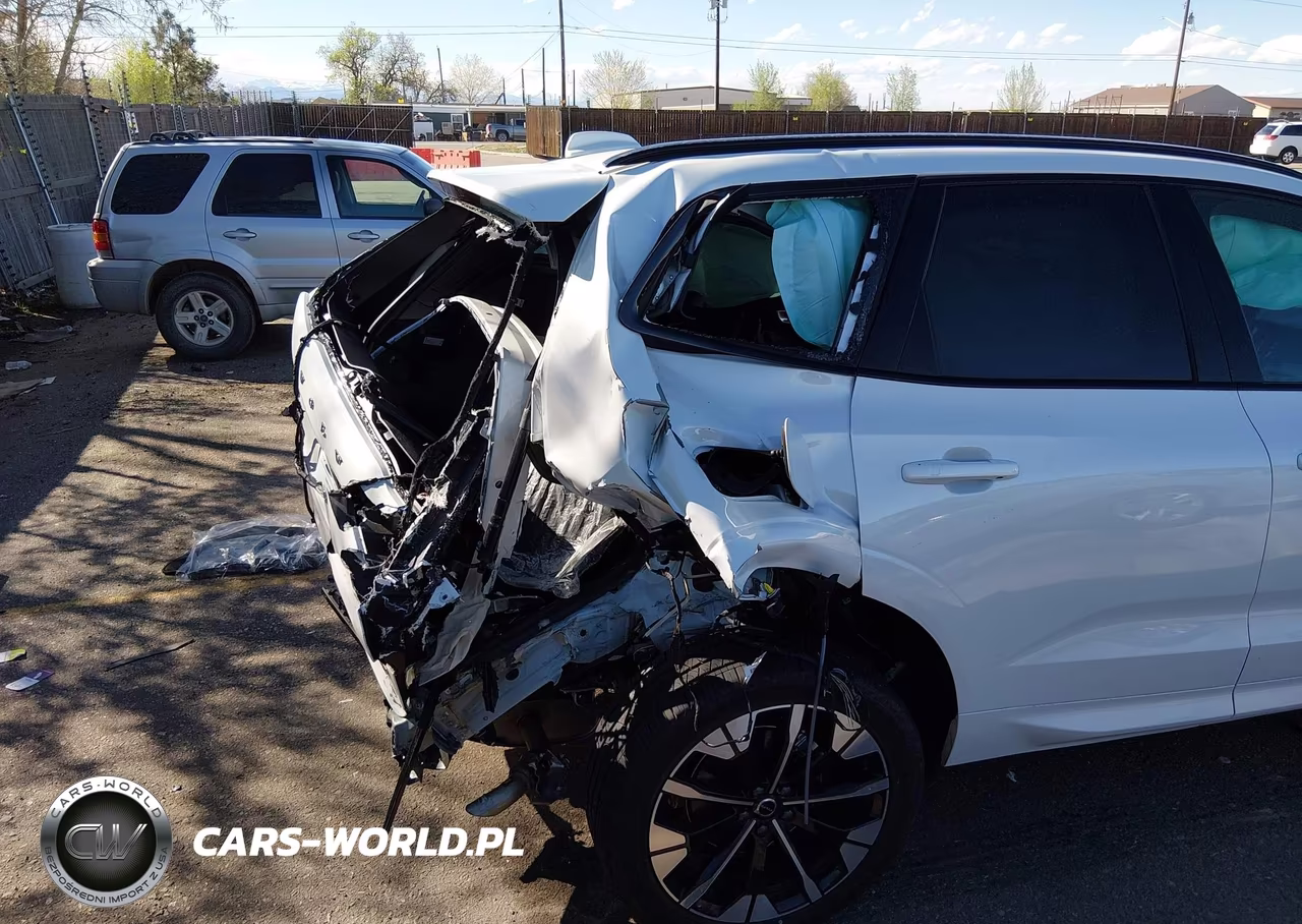 2026 Volvo Xc60 B5 Plus VIN:YV4M12RC6T1314979 - 19