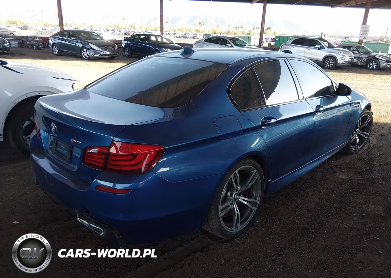 2013 BMW M5 VIN:WBSFV9C55DC772577 - 4
